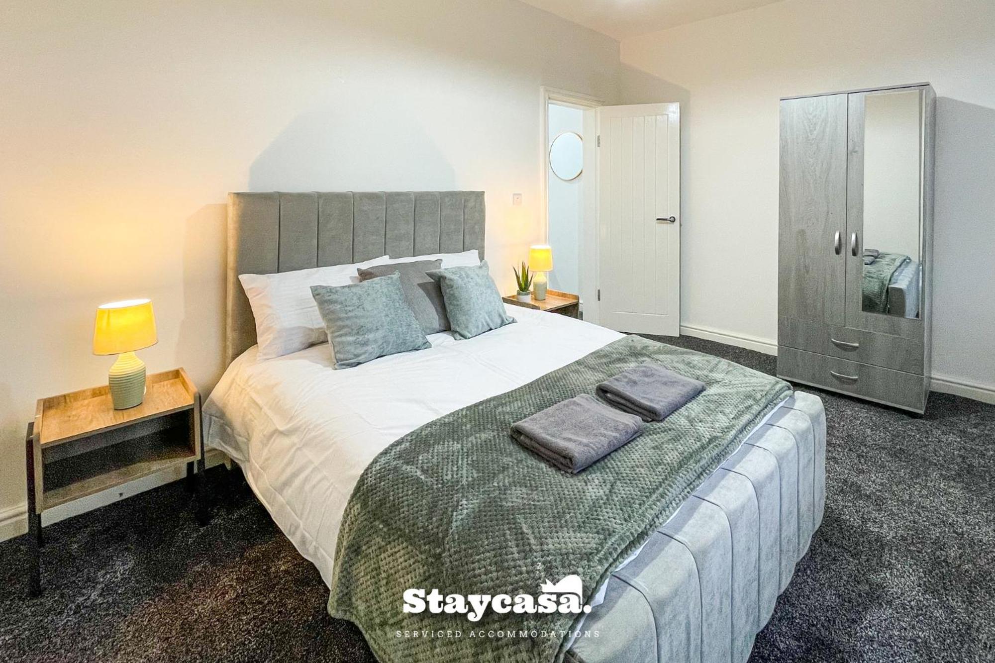 Princess Hideout 5Min To City With Street Parking Манчестър Екстериор снимка